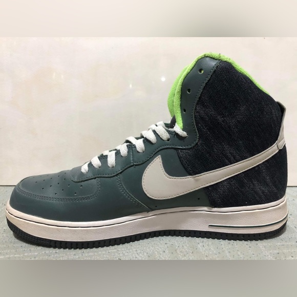 Nike Air Force 1’s - Picture 10 of 12